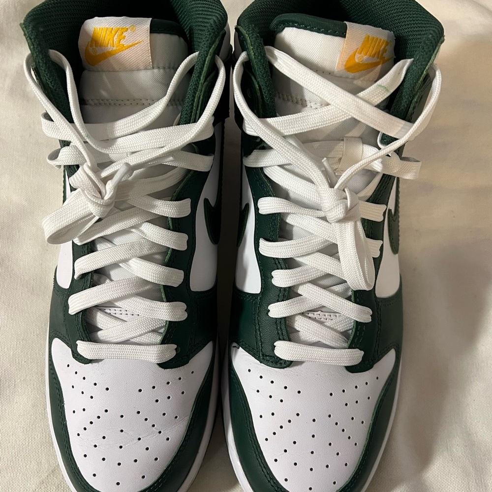 Nike Dunk High - image 3